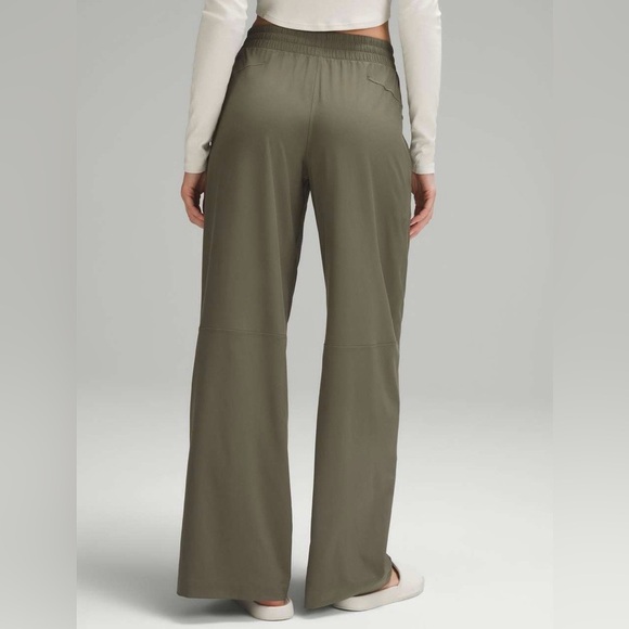 Lululemon Swift Mid-Rise Wide-Leg Pant - Army Green - Size 0 - Picture 2 of 9